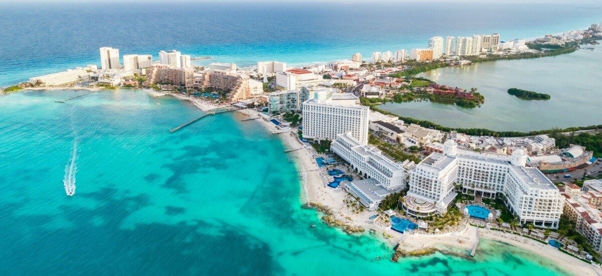 aerial-view-of-cancun-beach-in-mexico
